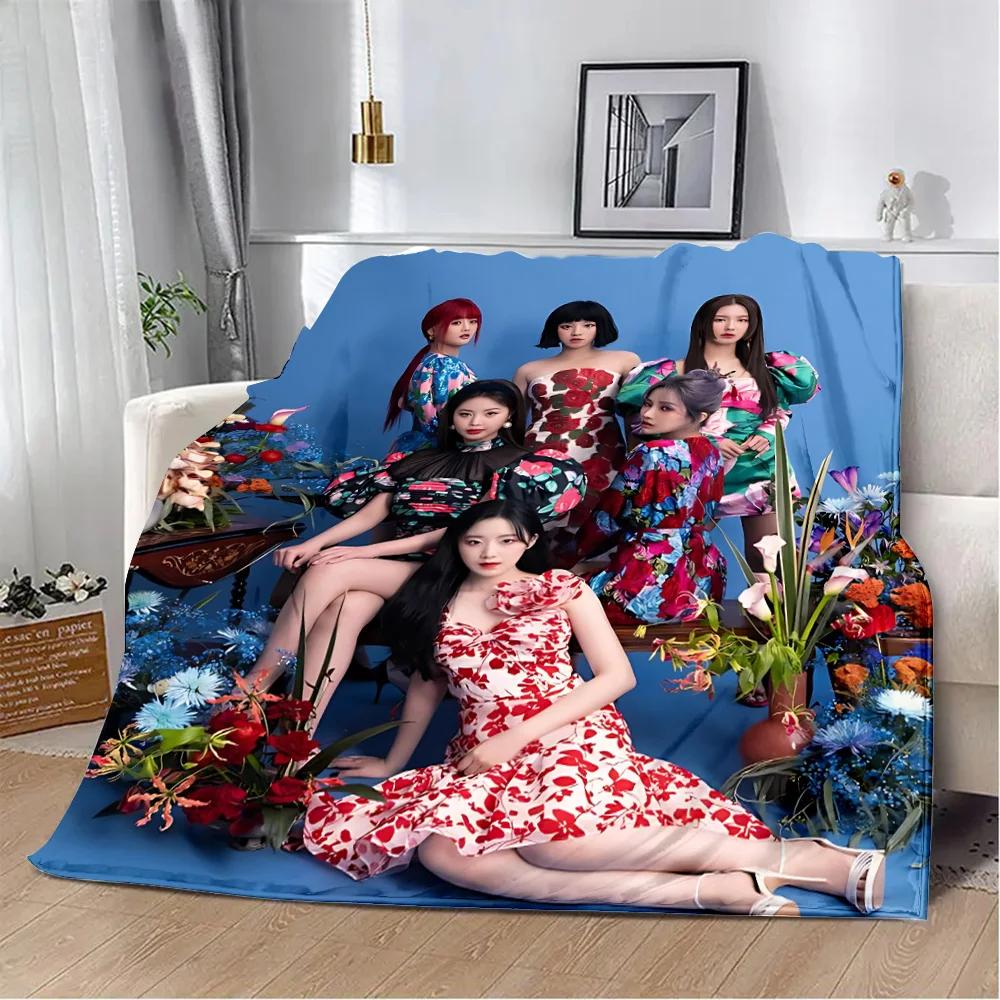 Kpop G I-Dle Printed Blanket Picnic Blankets Warm Blanket Soft And Comfortable Blanket Home Travel Birthday Gift
