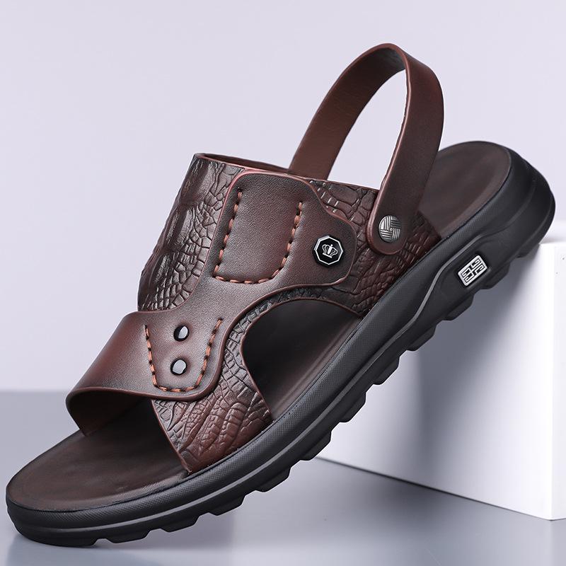 2026 Summer Men's Trendy Sandals: Stylish Large Size Beach Shoes & Fashion Slippers