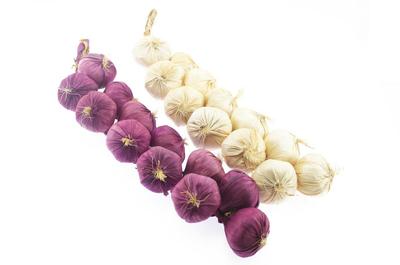 Naissant Garlic Hanging Rope Food Set of Italian Restaurant Supplies White and One Samples, 2, (One Purple)