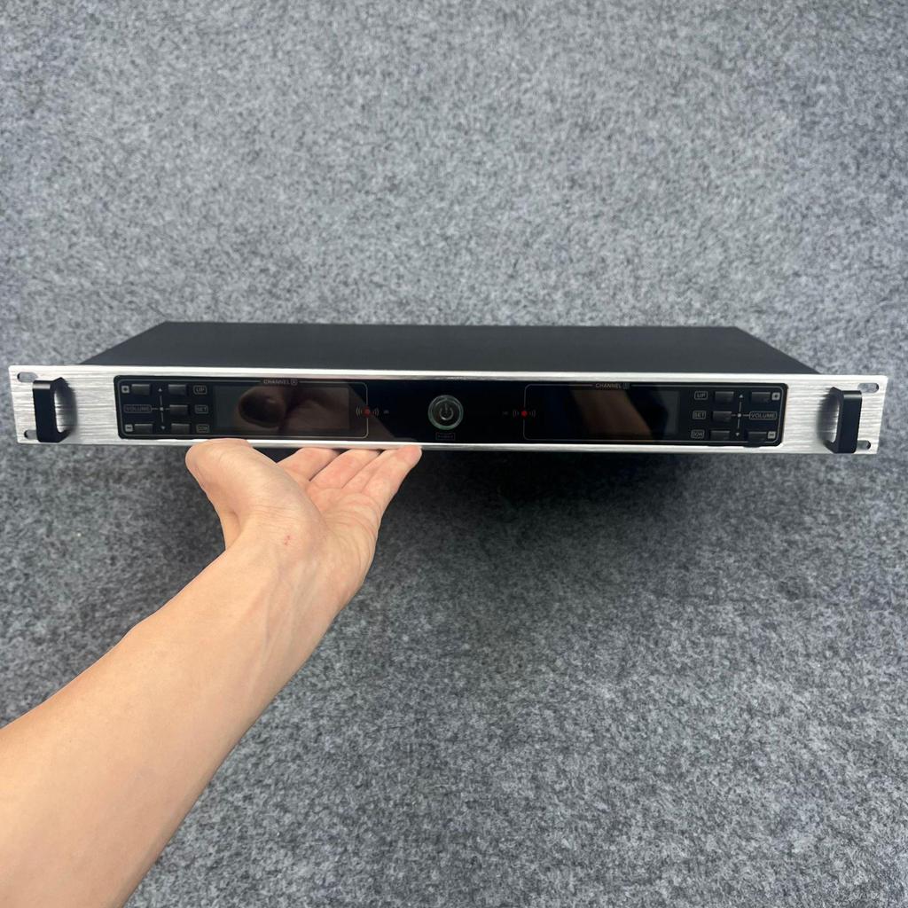 Wireless Conference Dual Microphone System - In Stock