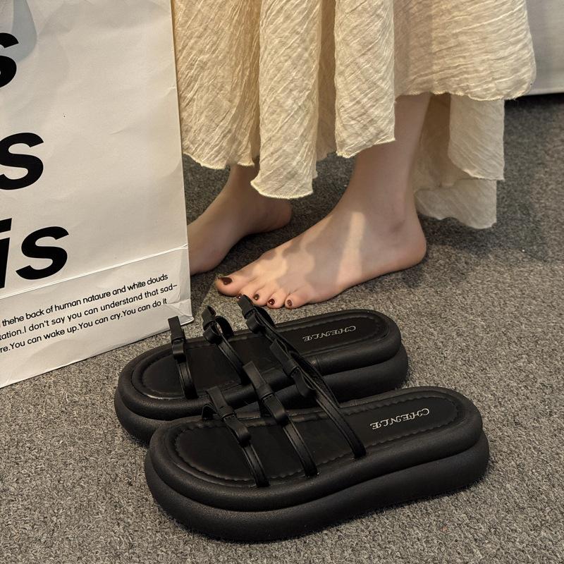 

Platform slippers women s summer outer wear 2025 new black high-end French beautiful skirt fairy fashion sandals 40