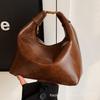 Niche Design Bag Women's Autumn and Winter 2025 New Fashion Shoulder Messenger Bag High-end Women's Portable Dumpling Bag