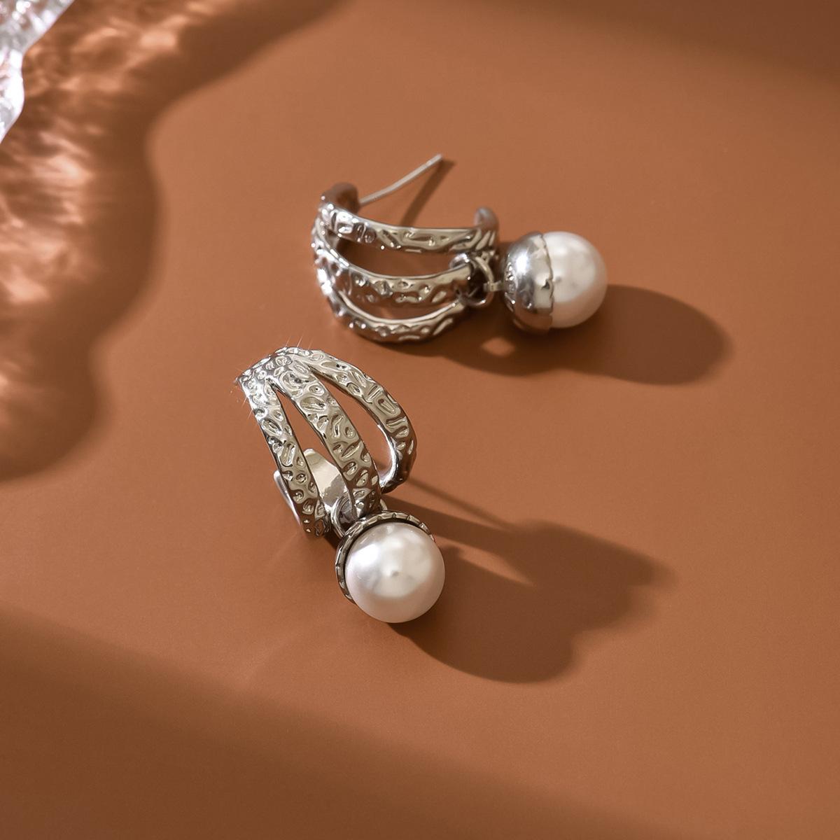 

14K Real Gold Electroplating, Imitation Pearl Stud Earrings For Women, Light Luxury Hollow Design, High-End Temperament Earrings, Earrings For Women