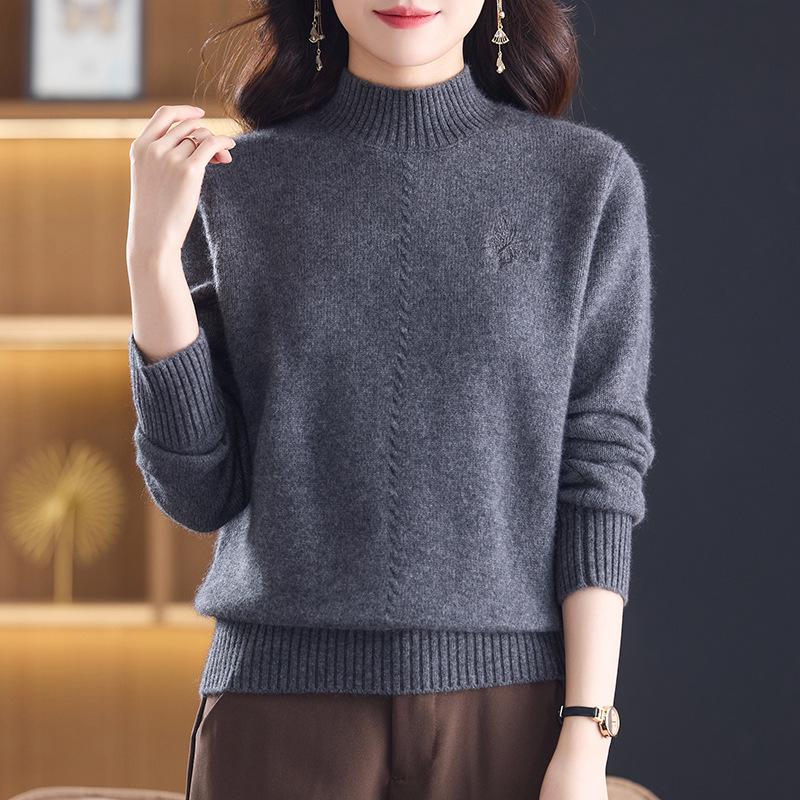 Women's Warm Cashmere Sweater with Embroidered Half-High Collar - Autumn/Winter Fashion Base Layer
