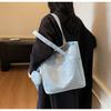 New Simple Commuter Tote Bag Shoulder Bag Large Capacity Lightweight Fashion Versatile Handbag Women's Bag