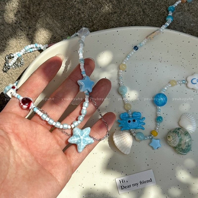 Glazed bead resin crab pendant necklace fashionable niche versatile collarbone chain small fresh high-end jewelry