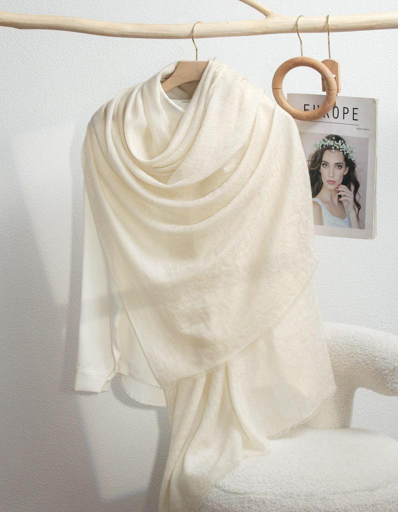 Inner Mongolia Cashmere Jacquard Shawl with Scottish Thistle - Thin Scarf for Autumn/Winter