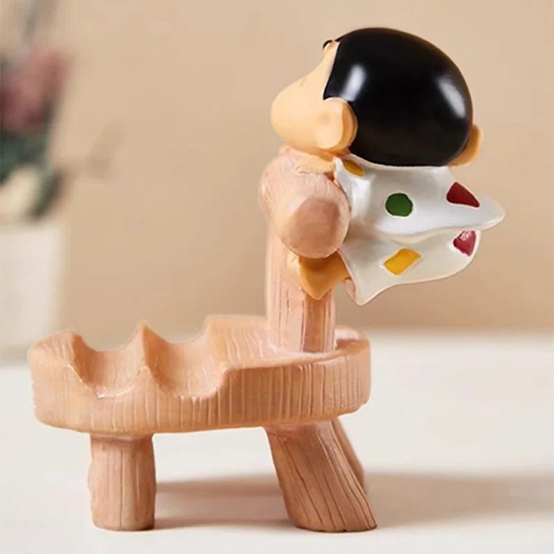 

Аниме мультфильм милый карандаш Шин-тян подставка для мобильного телефона креативный маленький орнамент подставка для мобильного телефона офисный настольный милый кукла