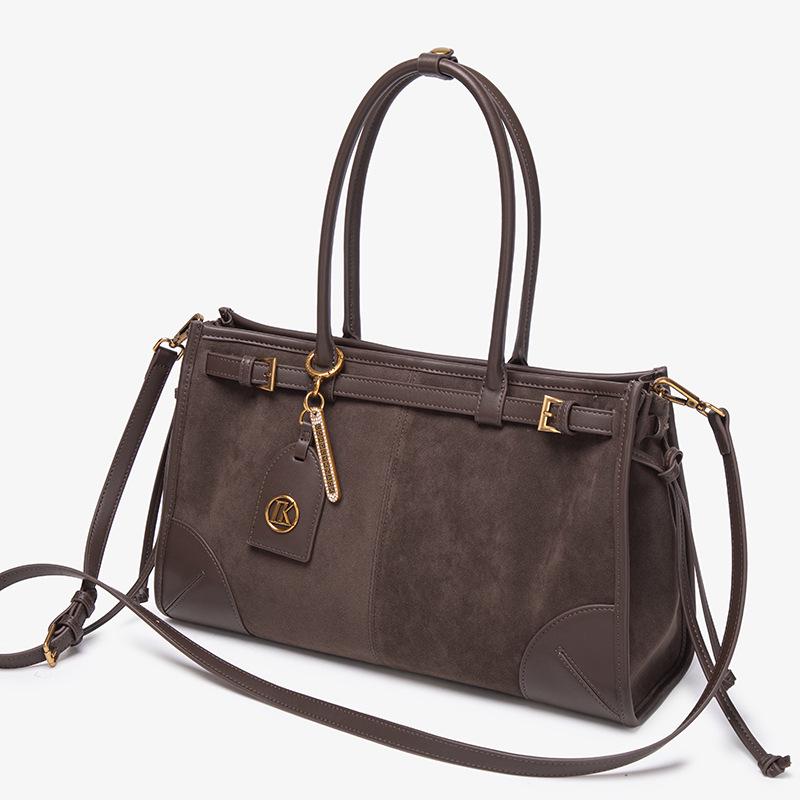 2025 Suede Motorkárska Taška: Všestranná Crossbody & Ramenná Kabelka na Jeseň/Zimu