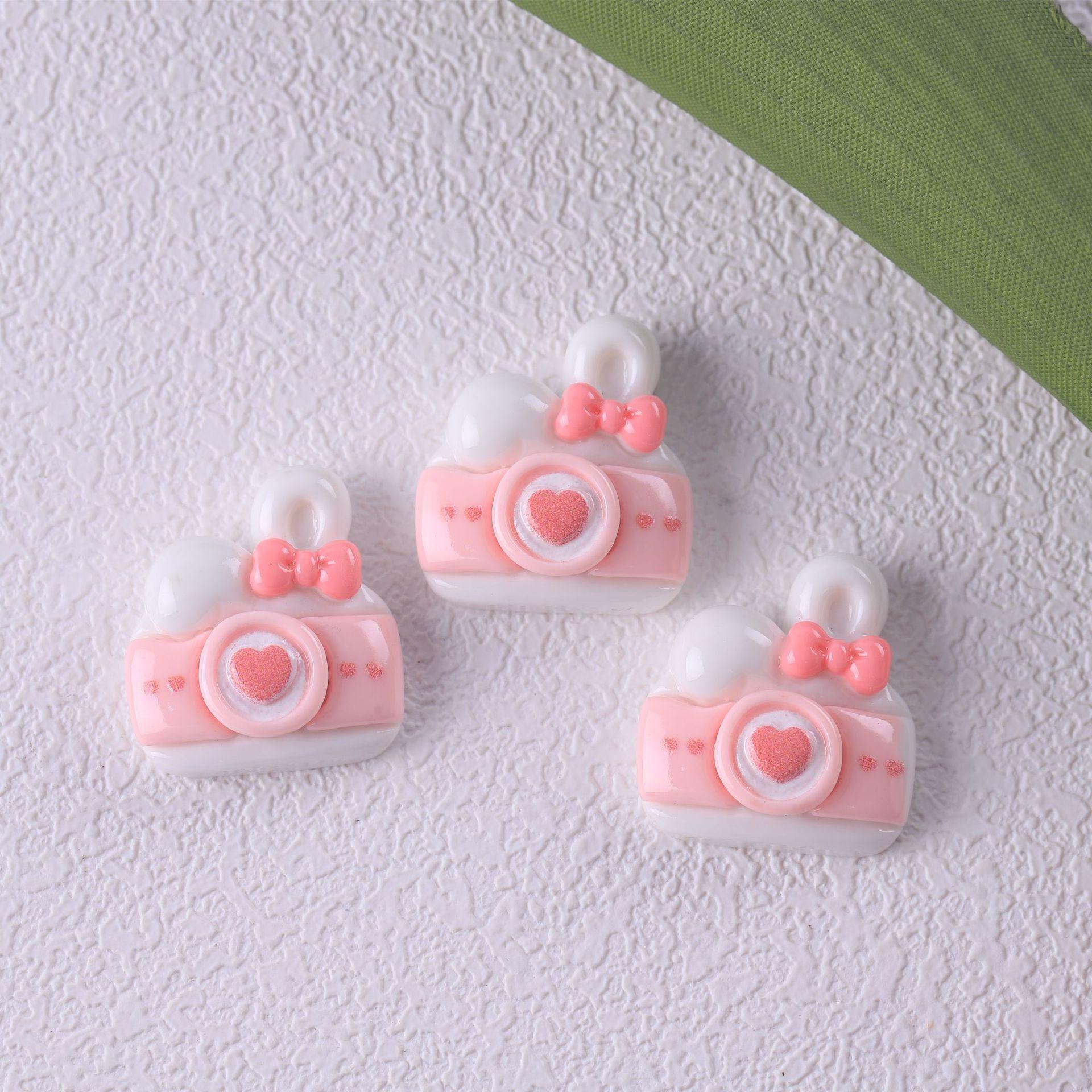 

Милый кролик и облачные смоляные аксессуары своими руками, сладкий букет тюльпанов