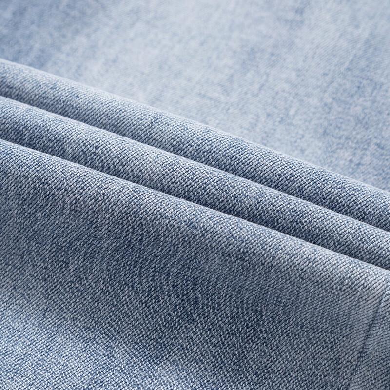 JEEP Men's Wrinkle-Resistant Straight-Leg Jeans