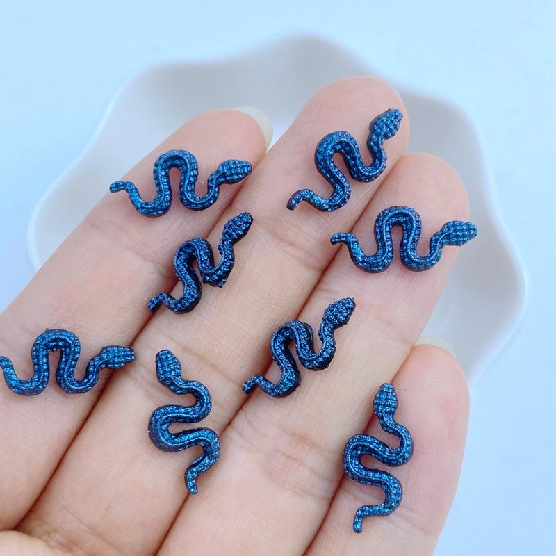 50Pcs New Cute Resin 8*17Mm Mini Shiny Little Snake Series Flat Back Manicure Parts Embellishments For Hair Bows Accessories