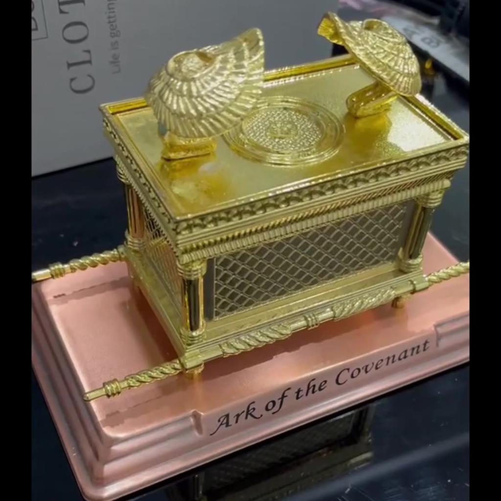 1pc Metal Statue Ark of the Covenant Je Ark Jerusalem Religious Belief Home Decor Ornaments