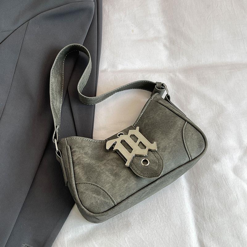 

Simple and fashionable large-capacity messenger bag, popular this year, small square bag 2025 summer new trend fashion shoulder bag