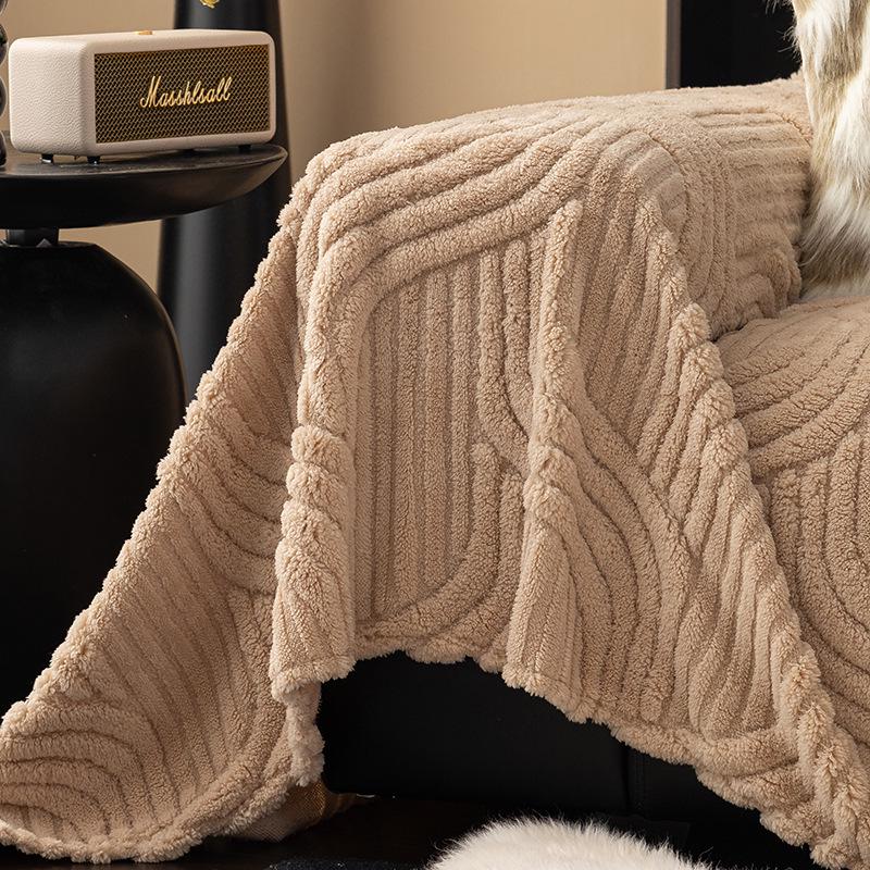 High-Quality American Style Anti-Cat Scratch Sofa Cover with Plush Sofa Cushion Protection