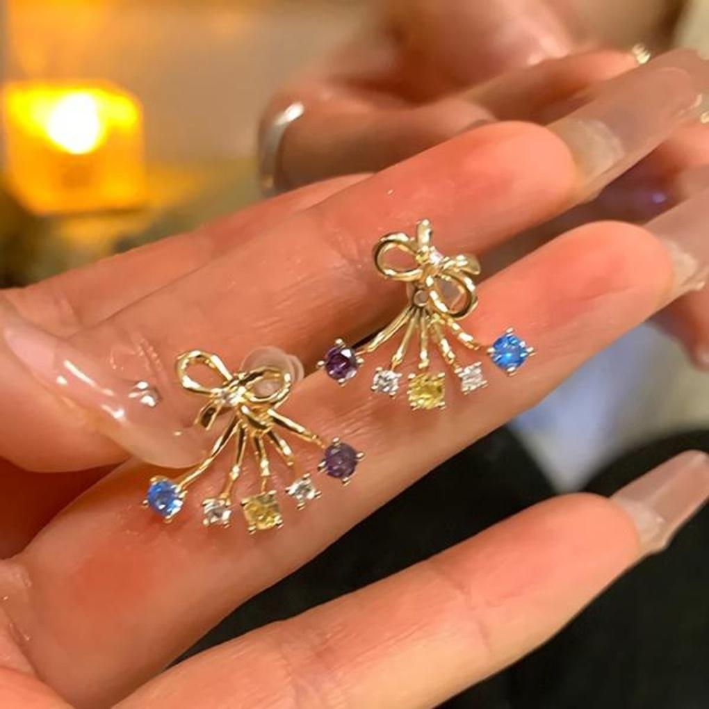 Women's Accessory Ribbon Diamond Folding Earrings