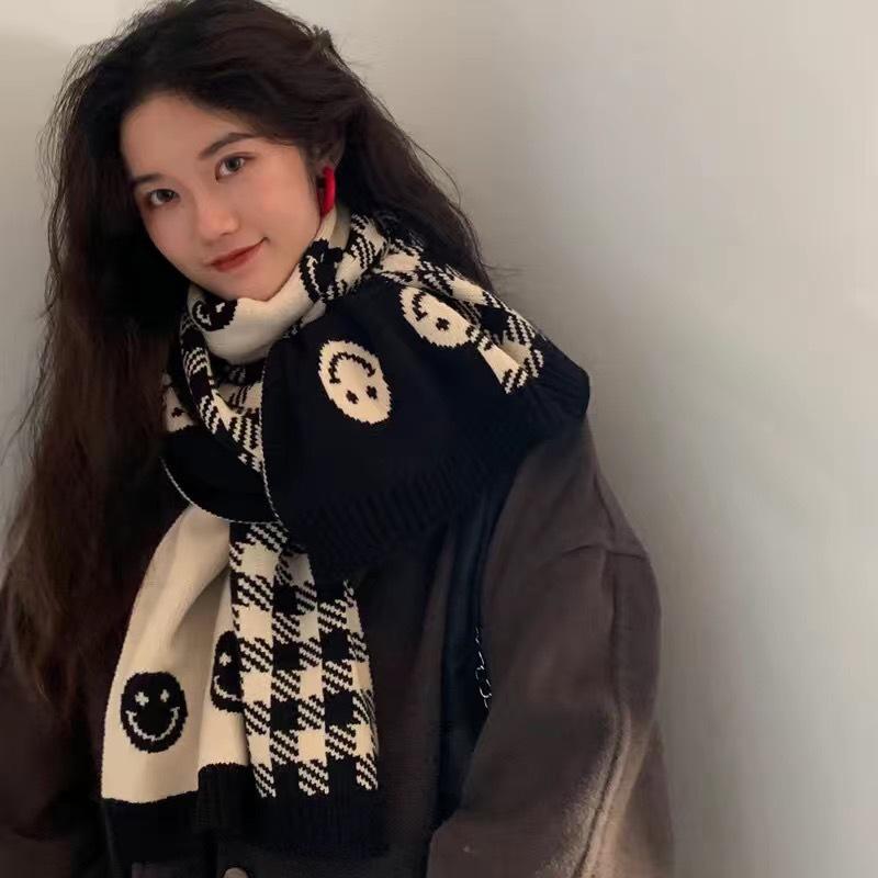 Japanese Double-sided Smiley Scarf Women's Thickened Warm Korean Version Versatile Winter Wool Knitted Cute Fashion Scarf Men