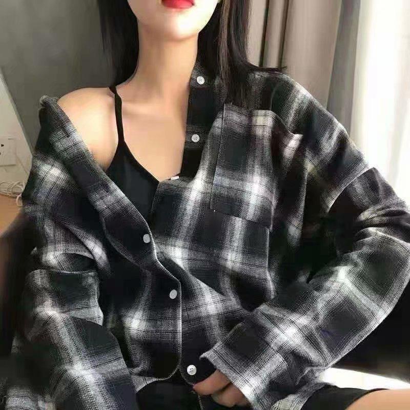 2026 Spring/Autumn Women's Korean Plaid Shirt - Loose, Retro Hong Kong Style, Trendy Long Sleeve Top