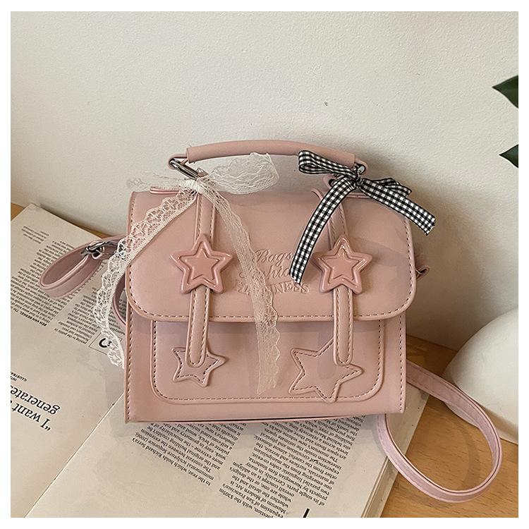 

Нишевая сумка-мессенджер 2025 новая повседневная портативная популярная модная одноплечевая сумка-мессенджер женская розовый