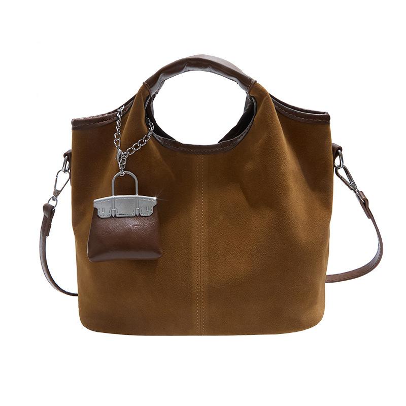 Retro suede portable bucket bag women's 2025 new fashion high-end sense child and mother bag commuter shoulder messenger bag