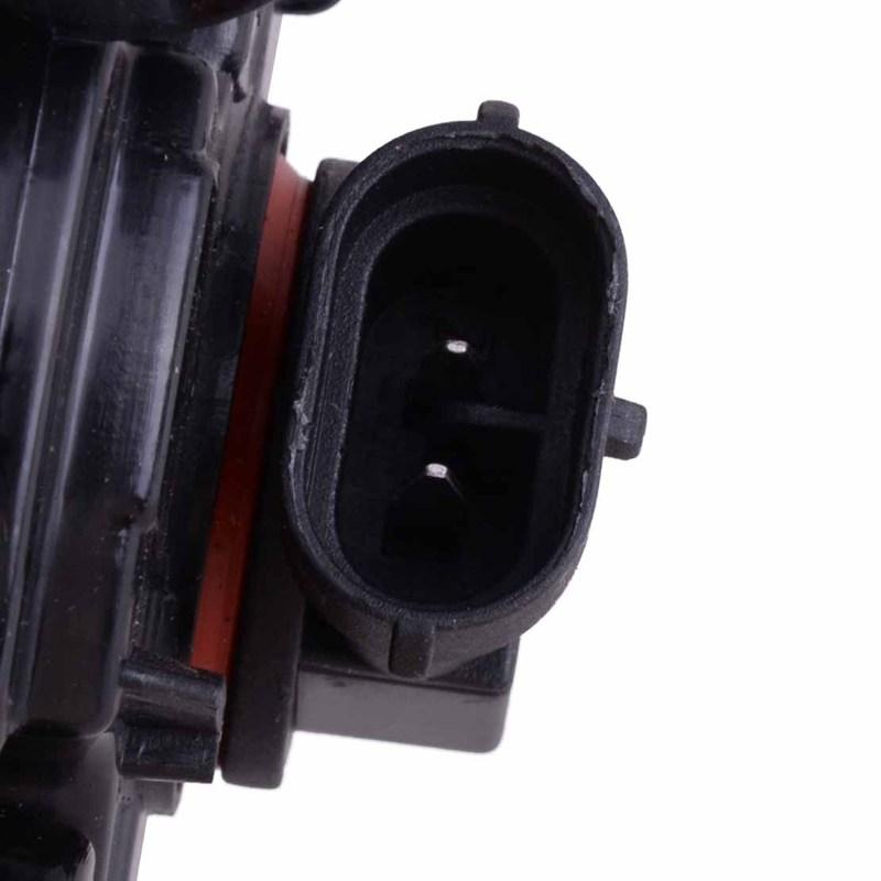 2pcs Halogen Front Fog Light Driving Lamp Fit for Jeep Renegade Latitude Limited North Sport Trailhawk 68256470AA 2015-2017 2018