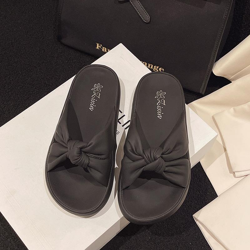 2024 summer new platform beach shoes women's fashion one-character open-toed women's slippers small fragrant women's sandals