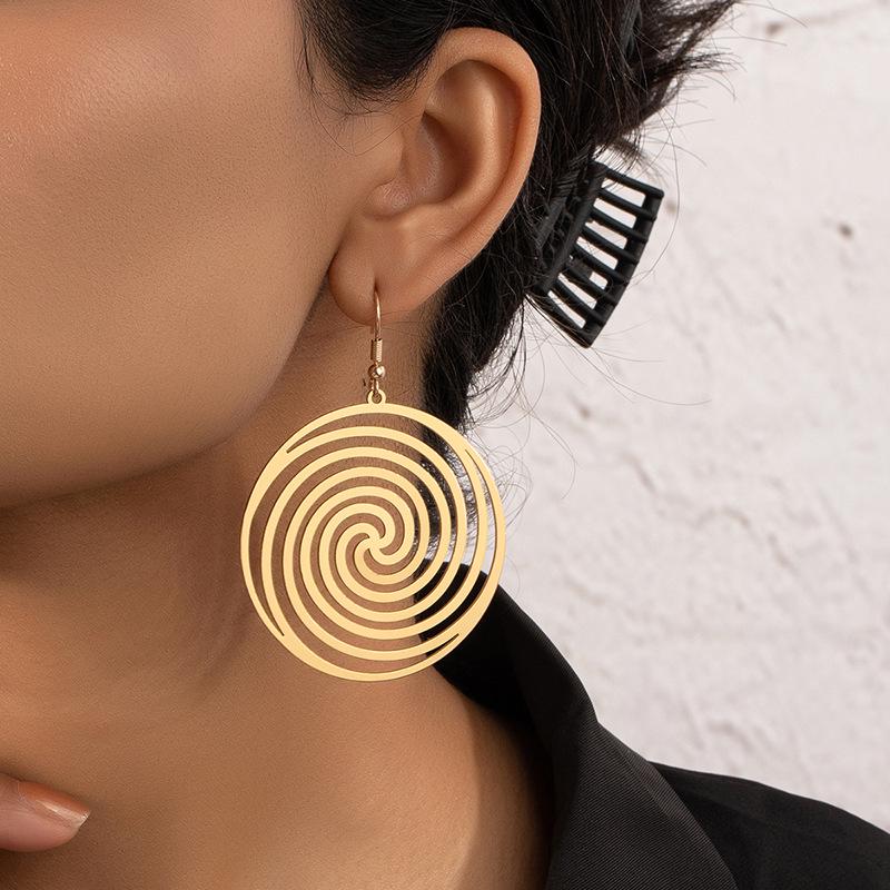 Elegant European  American Geometric Metal Long Dangle Earrings - Large, Fashionable, Versatile Ear Accessories