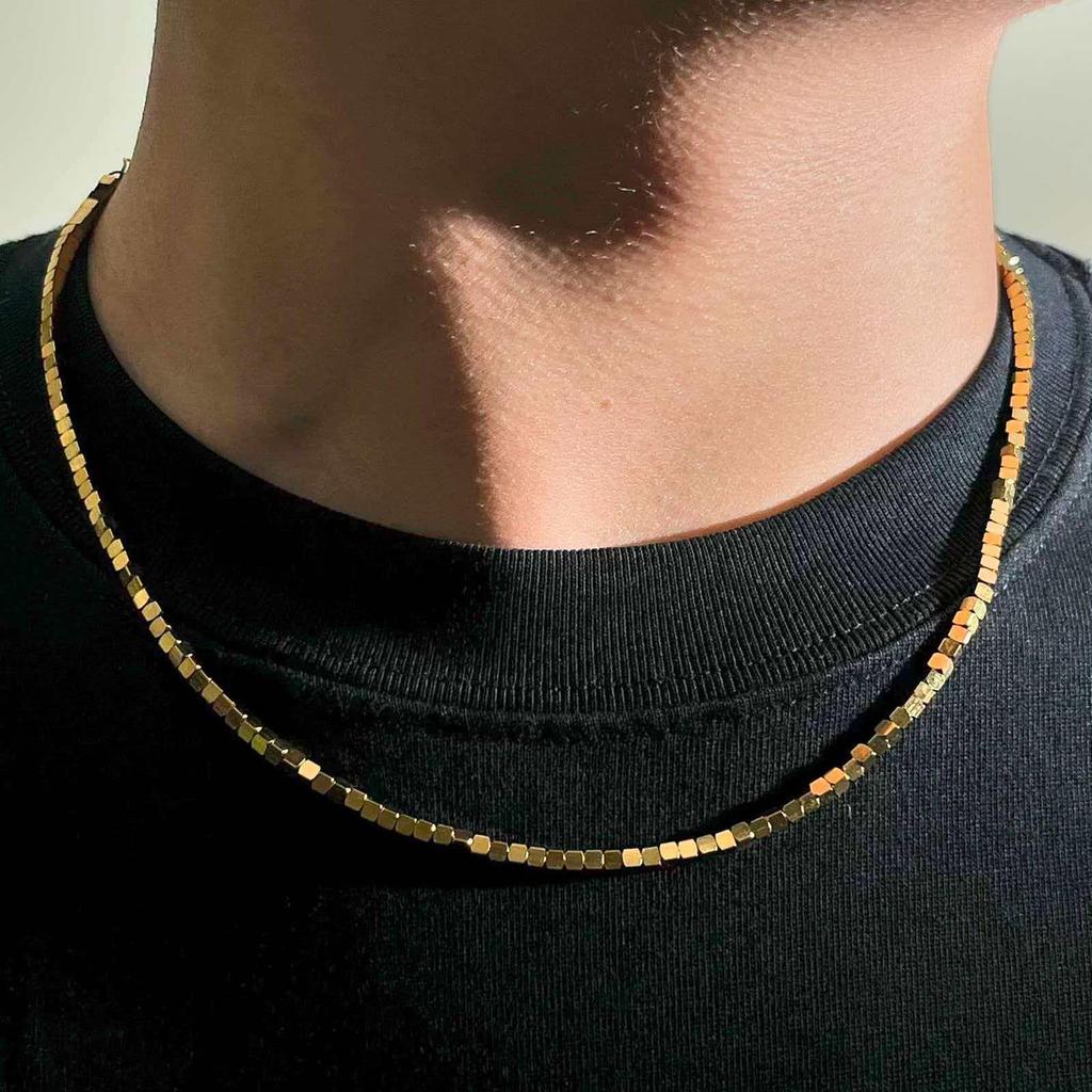 Nicht verblassende Silberflocken-Schlüsselbein-Halskette: Hip Hop Style, Nischen-Design, Unisex-Accessoire für Männer und Frauen.