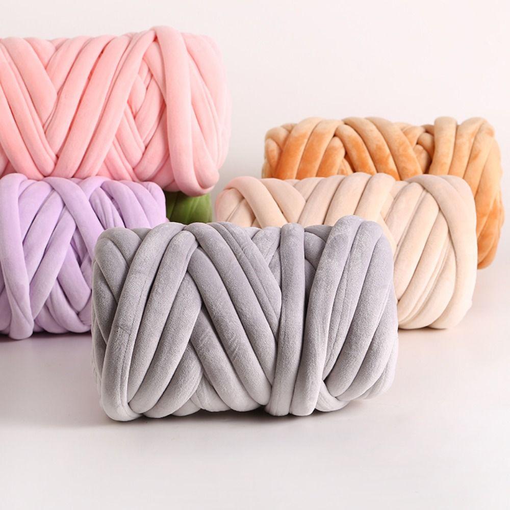 2.5cm Chunky Yarn Super Velvet Bulky Yarn Easy Projects Tube Yarn Pet Beds