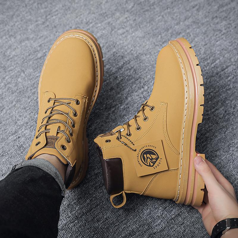 Men's High Top Boots Are Fashionable and Versatile Easy To Match with Men's Camping Shoes and Men's Outdoor Travel Shoes