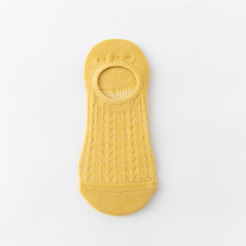 Ladies Spring and Summer Thin Simple Mesh Pure Color Breathable Shallow Mouth Invisible Socks