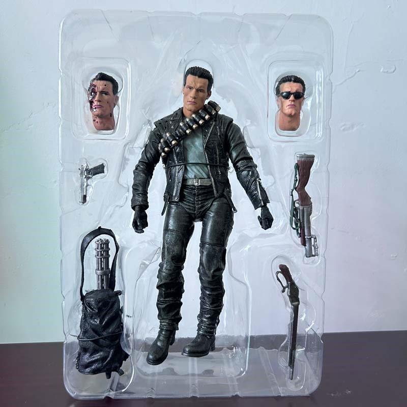 NECA Terminator 2 Tag der Abrechnung T-800 Sarah Connor Arnold Schwarzenegger Actionfigur Modell Spielzeug Sammlung Geburtstagsgeschenk