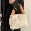 Nowa pluszowa aksamitna urocza damska torebka modna łańcuszkowa torba crossbody wysokiej klasy worek