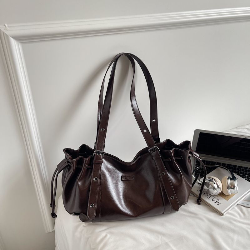 Vintage Fashi Soft PU Leather Large-capacity Tote Bag Underarm Bags Commuting Handbag Wallet Phe Storage Bag Woman Bags