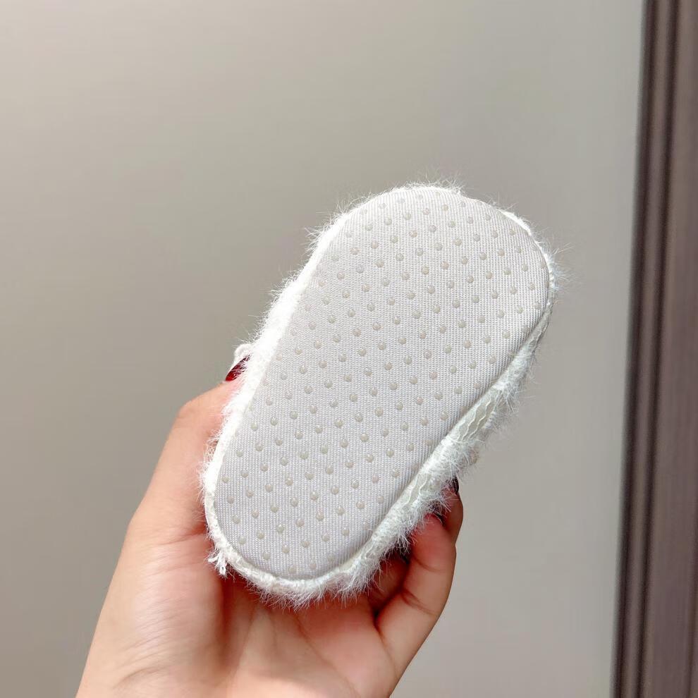 Newborn Baby Girl Soft Sole Shoe-Sock Combo (0-1 Year) - Non-Slip, Thickened, Fleece-Lined Foot Protection.