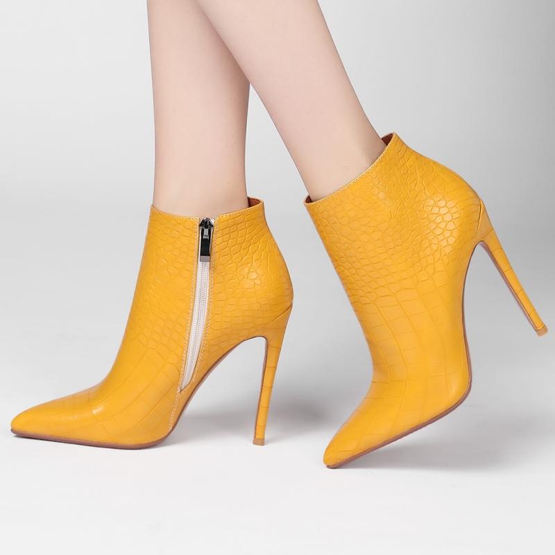 Western Women's Ankle Boots New 2025 Autumn Thin High Heels Cowboy Cowgirls Boot Black Yellow Party Dance Shoes Large Size 45