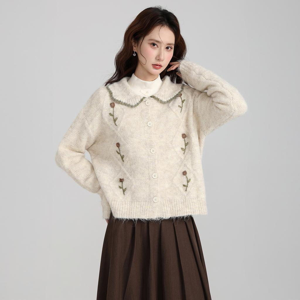 Lazy doll collar embroidered flower knitted sweater long sleeve thickened bottom with autumn and winter cardigan jacket top women