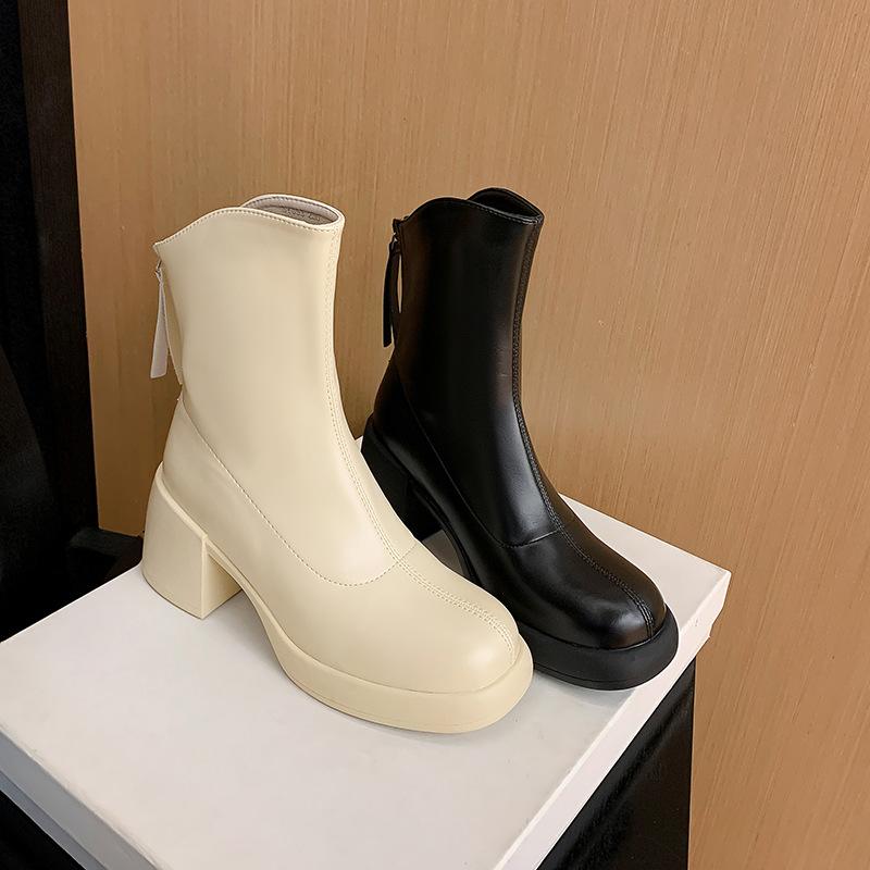 Short boots women's new autumn and winter small white round-headed Martin boots thin boots