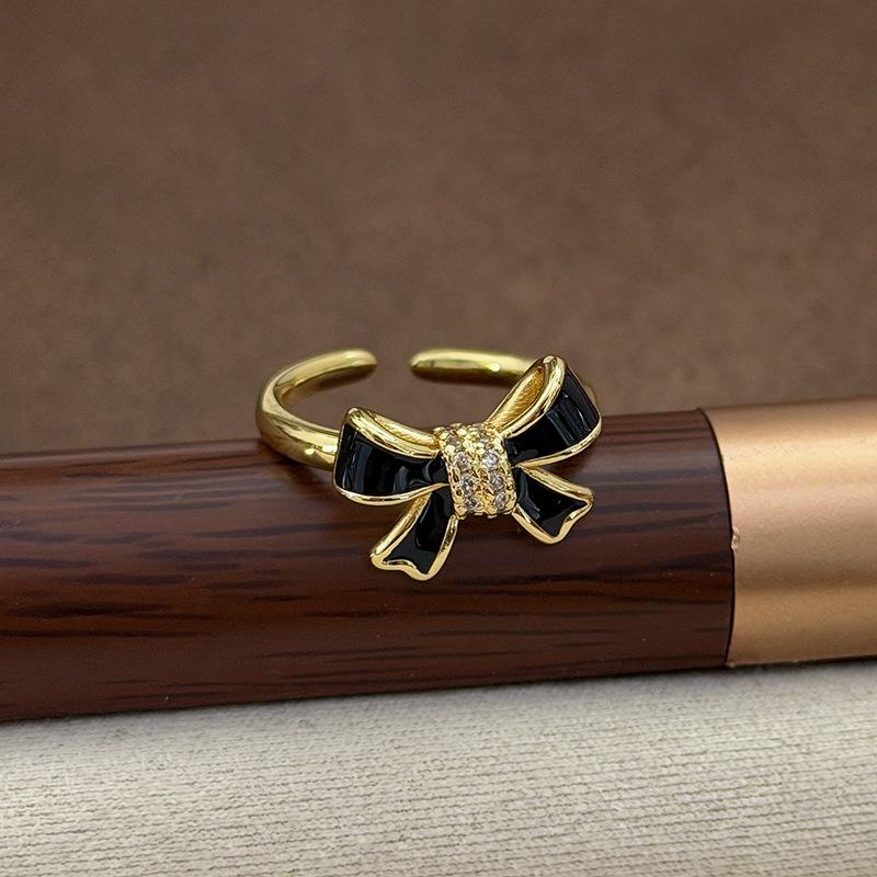 Sweet And Cool Girl Style Gold Bow Enamel Diamond Zir*****Pen Ring Niche High-End Feeling Stacked Ring Woman