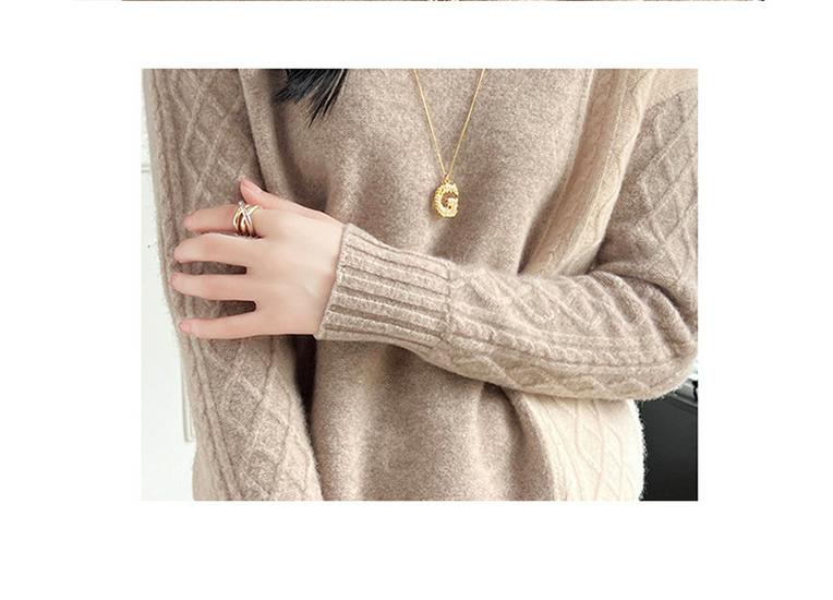 Women's Color Block Wool High Collar Pullover Sweater with Diamond Twist Knit