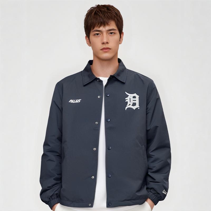 Palace X New Era Detroit Tigers Coach Jacket With Back Tiger Print Unisex Jacket Blue P21DNJK002