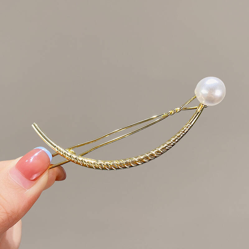 1pc Simple Métal Or Argenté Couleur Perle Pince à Cheveux Élégante Féminine Twist Pince à Cheveux Pince Requin Ornement pour Cheveux Bijou Cadeau