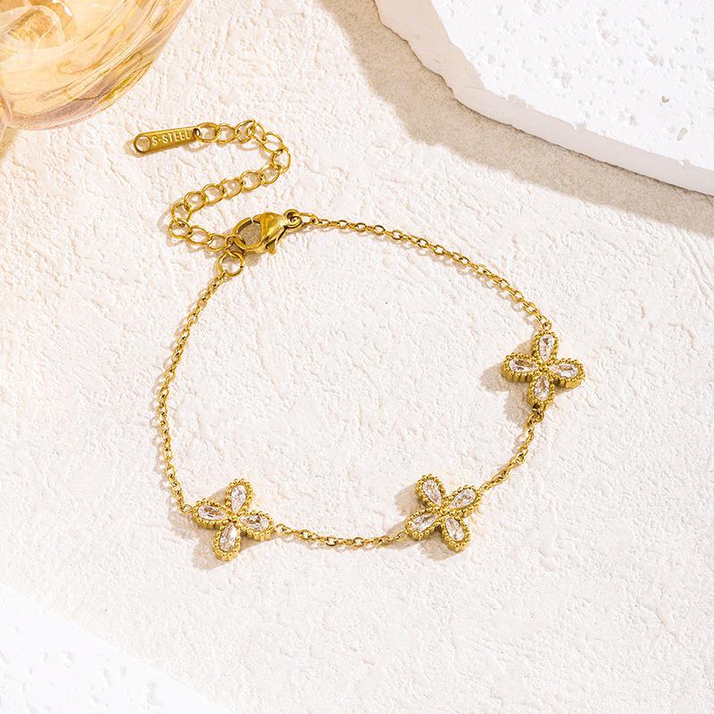 Sweet Four-Leaf Clover Bracelet & Necklace Set - Trendy European & American Women's Fashion Jewelry Accessories