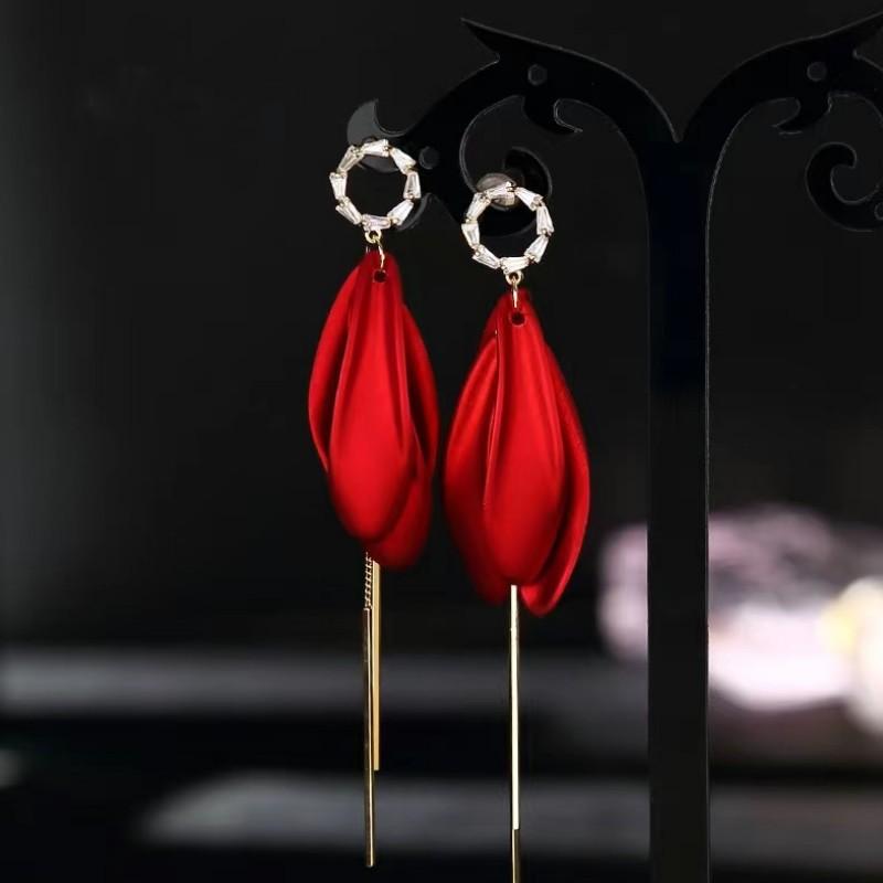 Female Long Tassel Petal Earrings