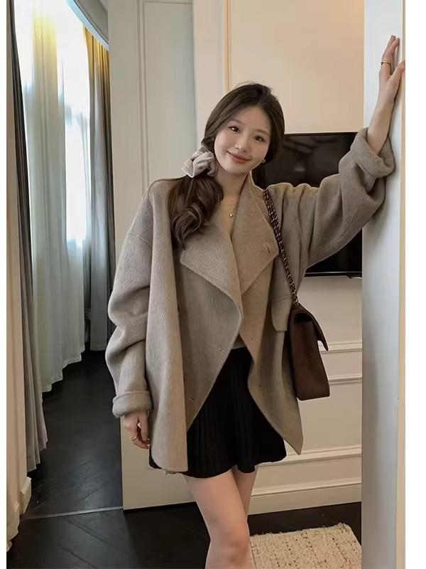 Coffee Color Women's Woolen Lapel Coat - 2025 Hepburn Style Autumn/Winter Edition