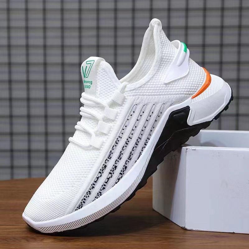 Men's Lightweight Breathable Casual Sports Shoes Summer Outdoor Mesh Soft Sole Running Shoes Fashion Comfort Versatile Sneakers