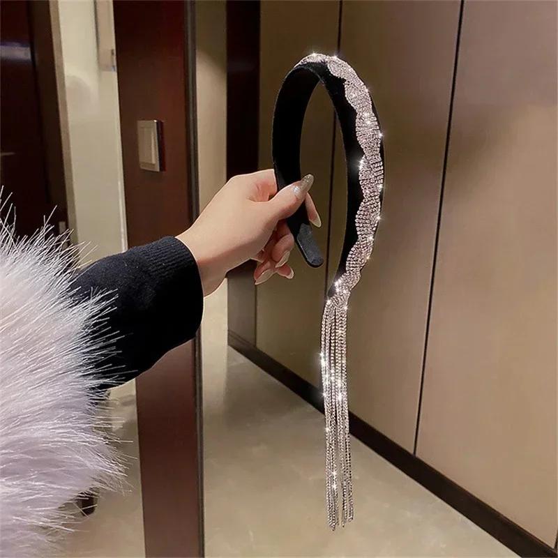 Women Summer Fashion Long Tassel Asymmetry Rhinestone Headband Black Velvet Hair Accessories Jewelry Girl Headwear Creative Gift