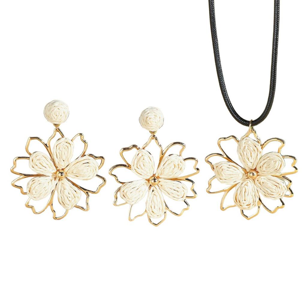 Weaving Flower Earrings For Women, Niche Flower Petals Bohemian Vacation Style Jewelry Gift