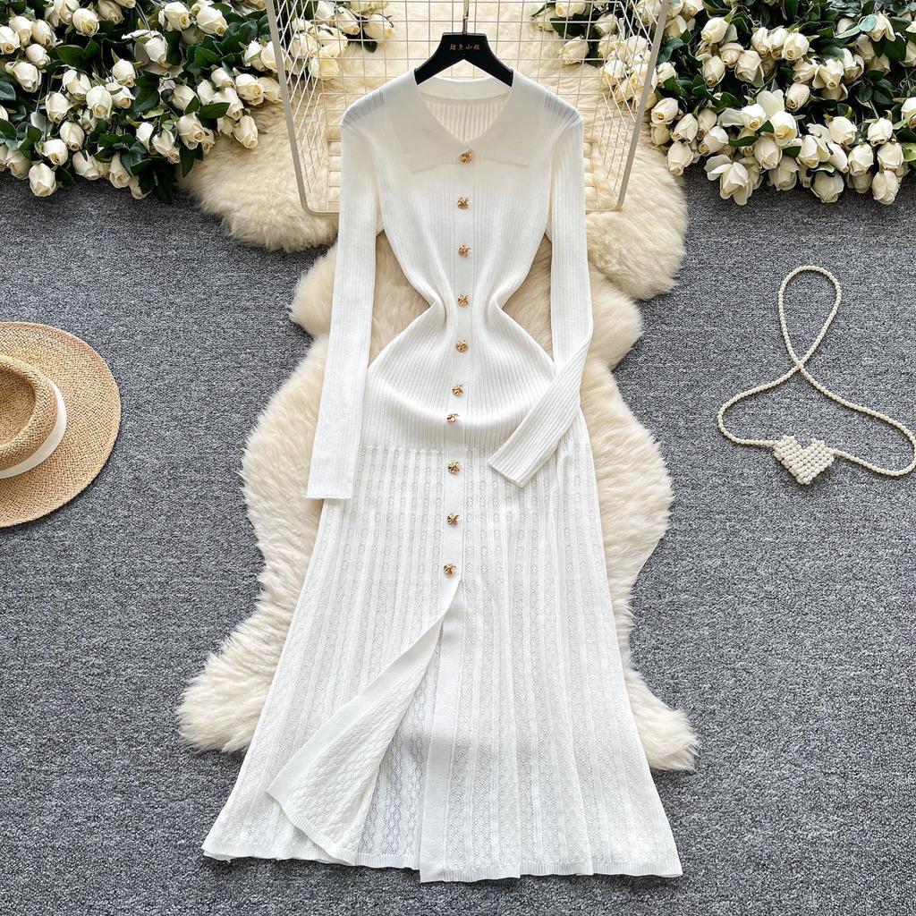 French Retro Turn-down Collar Long Sleeved Metal Buckle Dress for Women's Autumn Slimming Waist Knit Long Dresses