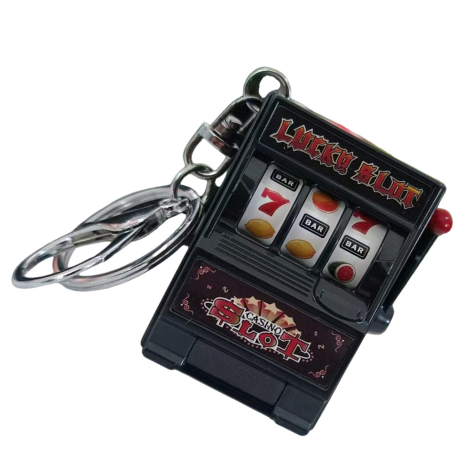 

Компактный брелок для ключей в виде фруктового игрового автомата, привлекательный брелок для ключей в виде фруктового игрового автомата, шарм для ключей, добавляющий веселье в путешествия